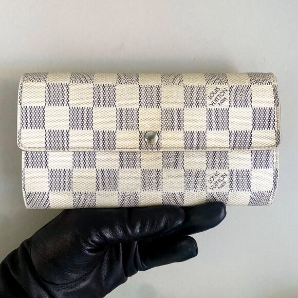 Louis Vuitton Damier Azur Sarah Wallet CA1049 - Picture 1 of 14